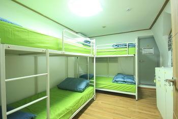 Auberge de jeunesse The One Hongdae In - Foreigner Only *