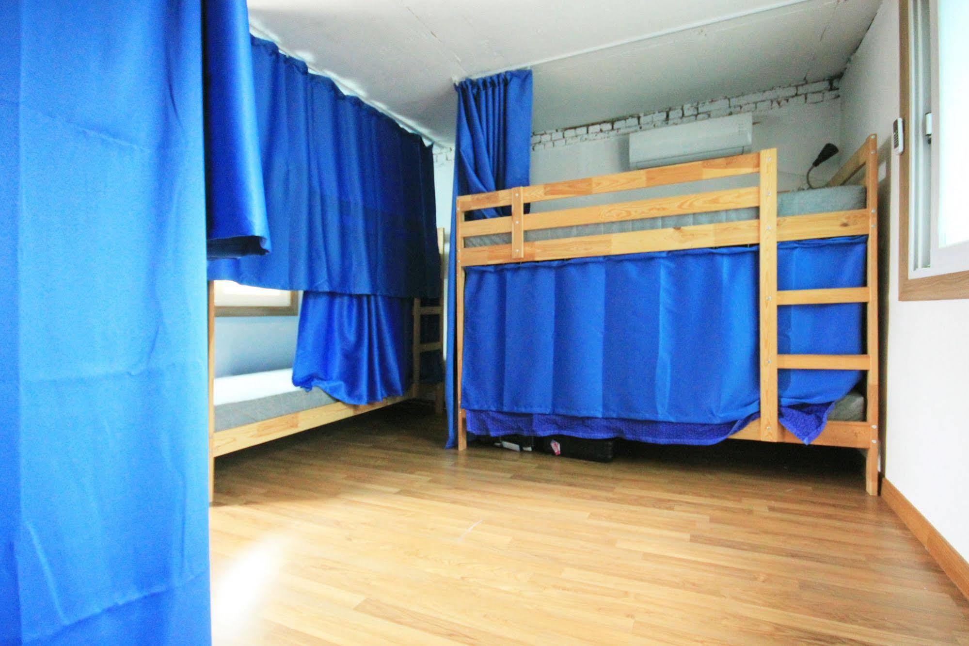 The One Hongdae In - Foreigner Only Auberge de jeunesse